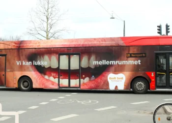 Godt Smil — We Can Fix The Gap By Brandhouse