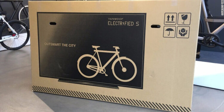 VanMoof – Fake TV Packaging Reduces Shipping Damage (2019)