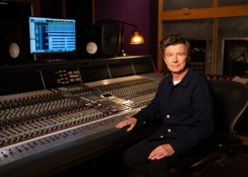 Specsavers  — The Misheard Version By Golin, London