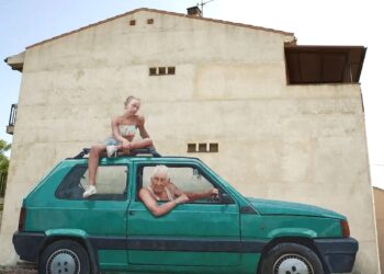 Mural By Román Linacero in Nava de la Asunción, Spain