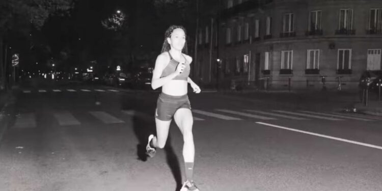 Distance – Outlaw Runners By BETC, Paris