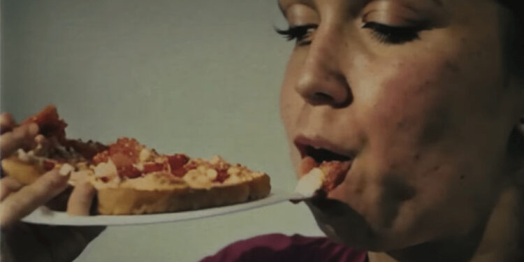 Pepperoni Hug Spot – Fully AI Made TV Commercial