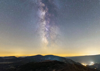Earth Rotation – A Timelapse By Martin Giraud