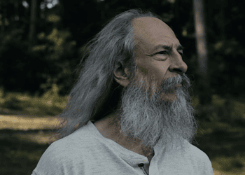 The Chemical Brothers – Skipping Like A Stone ft. Beck By Pensacola