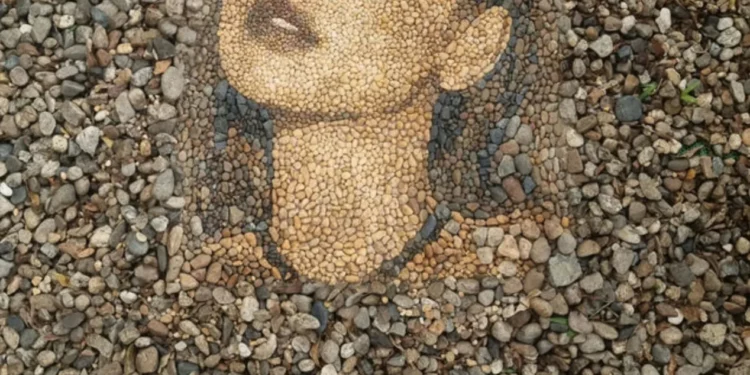 Portraits Made Out Of Pebble Stones By Justin Bateman