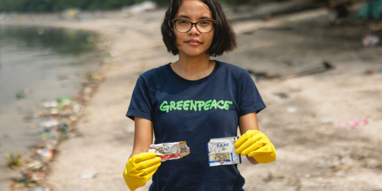 Toxic Influence — The Dark Side of Dove By Greenpeace
