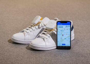 Ashirase – Walking Navigation For The Visually Impaired