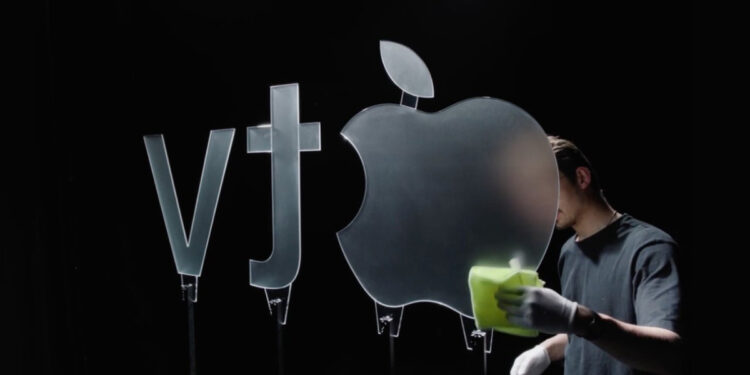 Apple — New Intro Was Built With Actual Glass By TWBA