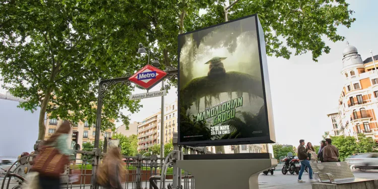 Disney — Levitating Star Wars Billboard