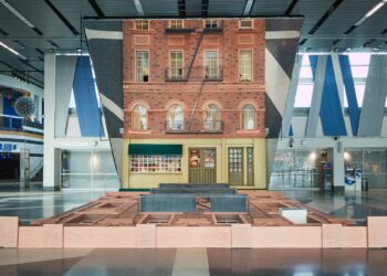 Disorienting Installation By Leandro Erlich