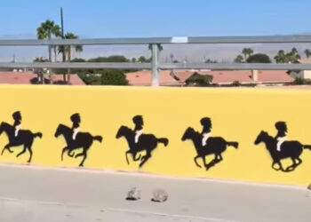 Animated Mural By Mexican Artist Hervey Garcia
