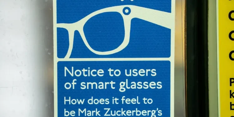 Fake Meta’s Smart Glass Posters