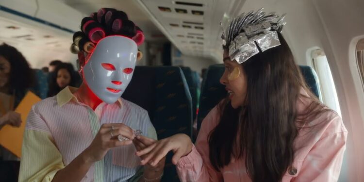 Snickers — Welcome Aboard the Hungry Skies By BBDO, New York