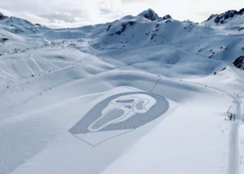 Scream Anow Art By Simon Beck