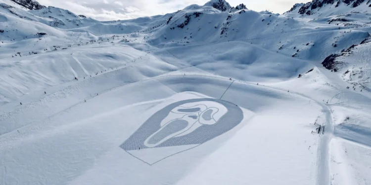 Scream Anow Art By Simon Beck