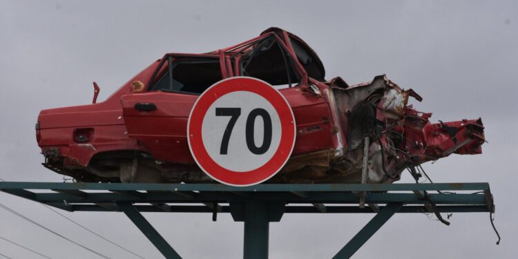 Displayed Wrecked Cars To Raise Public Awareness