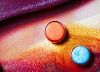 Colorful Liquids in motion (No CGI) By Thomas Blanchard